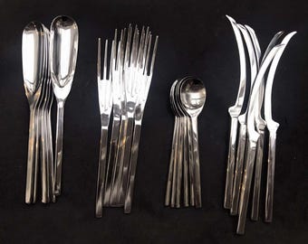 Modernist Set flatwareItalian  Design space age 24 pieces stainless steel modernist design casual lunch gift post modern Vintage 6 settings