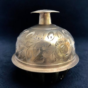 Bronze bell elephant clow table dinner bell meditation table Pub Last Orders Dinner Antique Brass Bell Vintage School Hotel Meditation bell
