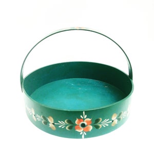 Vintage Rosemaling basket Norwegian Hand Painted Rosemaled Wood Box, Norway Folk Art fruit basket  Scandinavian Folklore Art tray 1960s