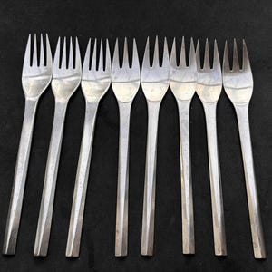 Georg Jensen Prism set 8 dinner forks In Stainless Steel, 1940s replacement Danish cutlery scandinavian spare flatware Vintage