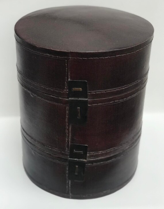 Hat Box Double Chinese Antique Leather Lacquered … - image 9