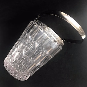 クリスタルカットアイスバケツ 50年代 彫刻 シルバーメッキ ミッドセンチュリー 重厚なシルバーメッキ フレンチバーアクセサリー バーカート 装飾 彼へのギフト バーテンダー