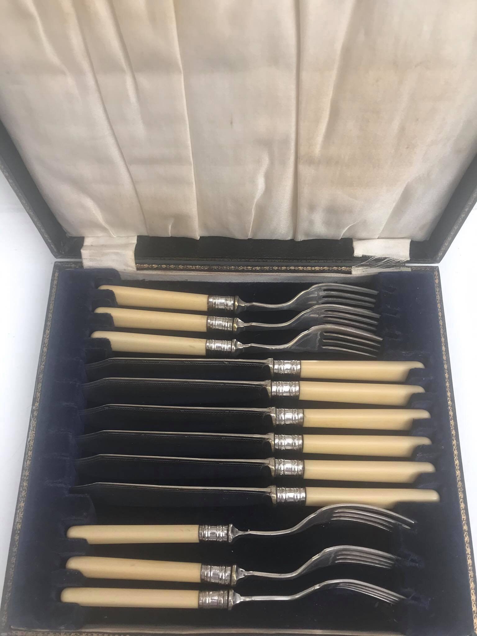 Seafood Cutlery Flatware forks 12 boxed Fish cutlery silver Etsy