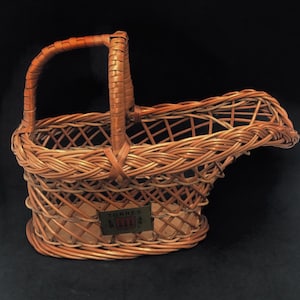 Bottle stand woven rattan Mid Century wine cradle Boho table decor  Bottle Holder, Wine Basket, wine Cradle bottle Holder retro bar