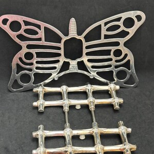 Trivet metal lot de 2 trivets vintage, 1 bamboo Tramontina 1 butterfly San Marco adjustable trivet image 2