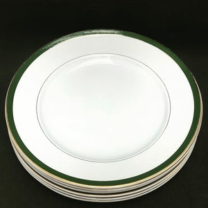 Antique Set 6 dinner plates made by Villeroy and Boch Mettlach green golden rim XIX Century large plates 25,1 cm diameter German porcelain