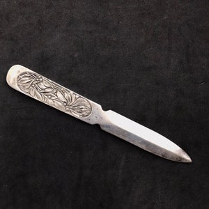 Abrecartas Cuchillo cortador de papel plateado Regalo Art Nouveau para él Accesorios de escritorio Decoración antigua Regalo de escritorio para él