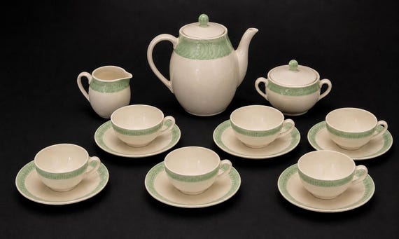 Vintage Steingut Colditz Tea Set: East Germany Porcelain, 18-Piece