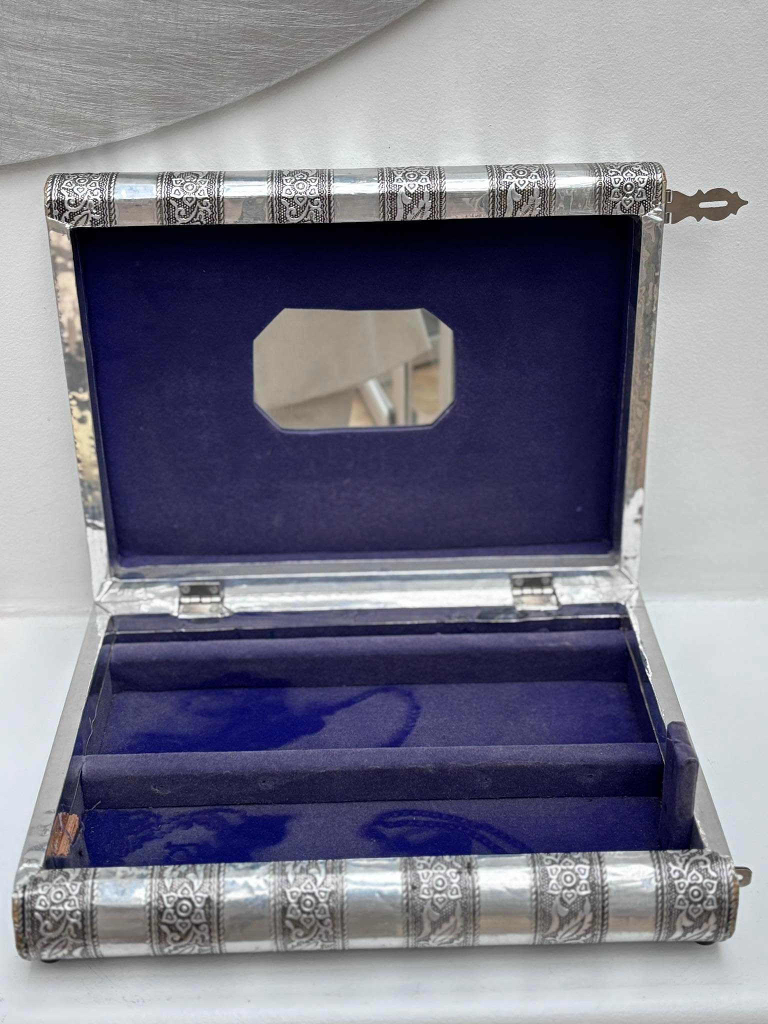 Decorative Box Large Box Jewelry Silver Tone Vintage 70s Decorative Box Large Box Jewelry Silver Tone Vintage 70s