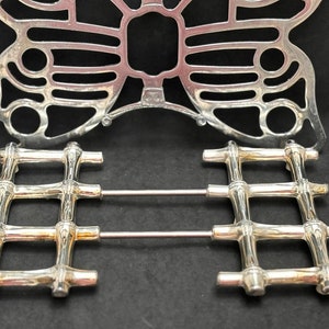 Trivet metal lot de 2 trivets vintage, 1 bamboo Tramontina 1 butterfly San Marco adjustable trivet image 7