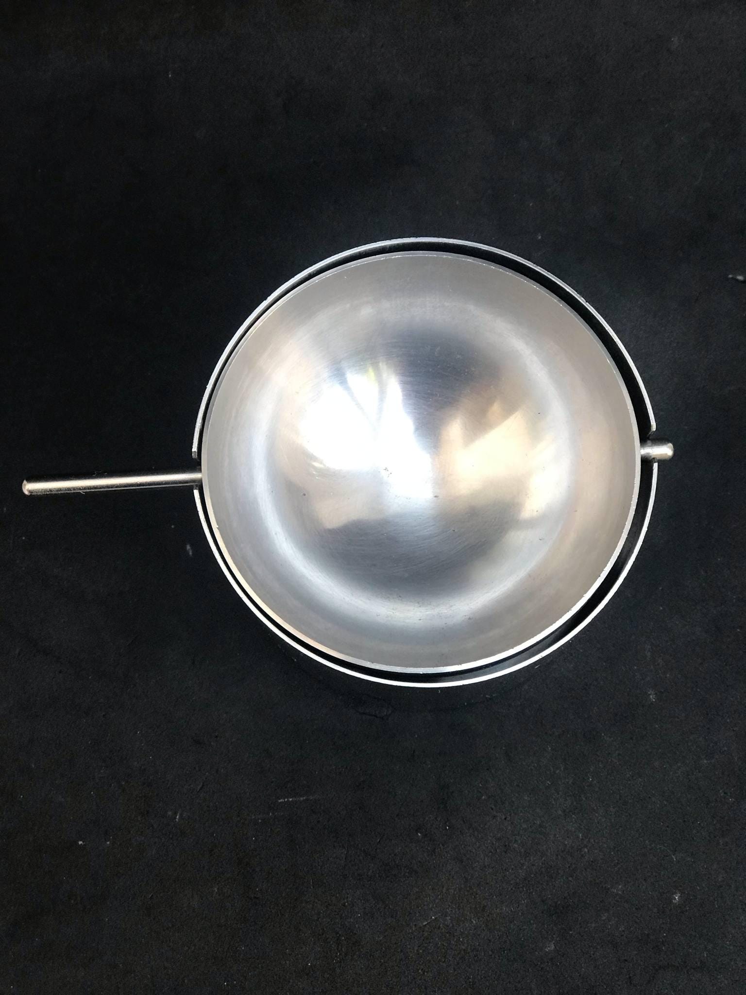 ヴィンテージ アルネ ヤコブセン ステルトン 灰皿: デンマーク