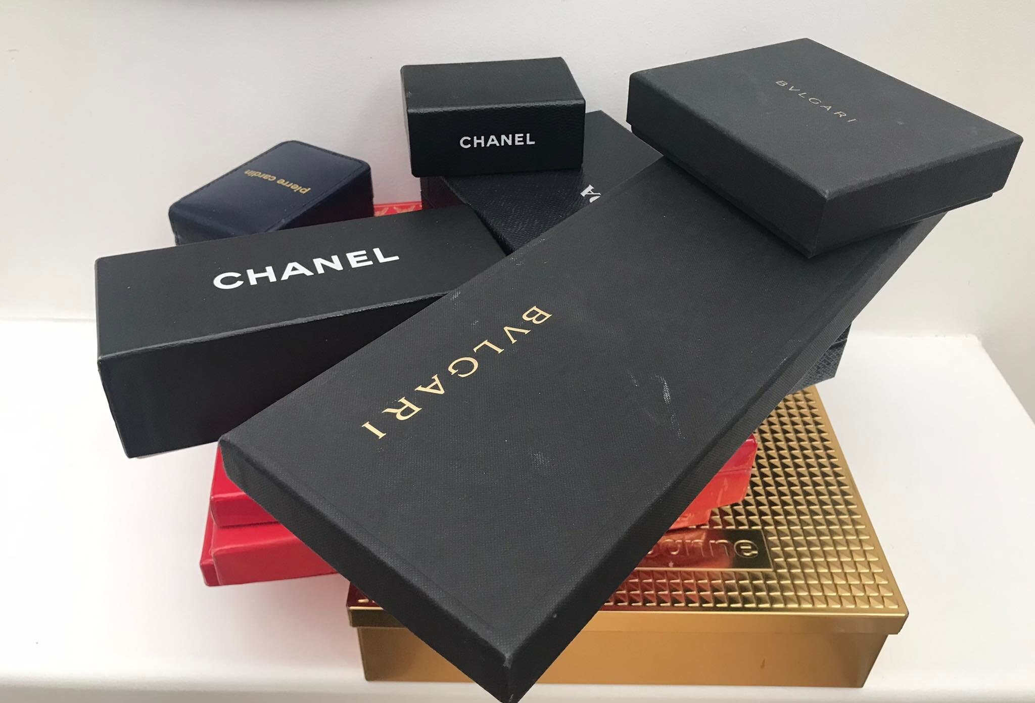 空箱　CHANEL, PRADA, HERMES 、Tiffany il_fullxfull.4748717741_sogx.jpg