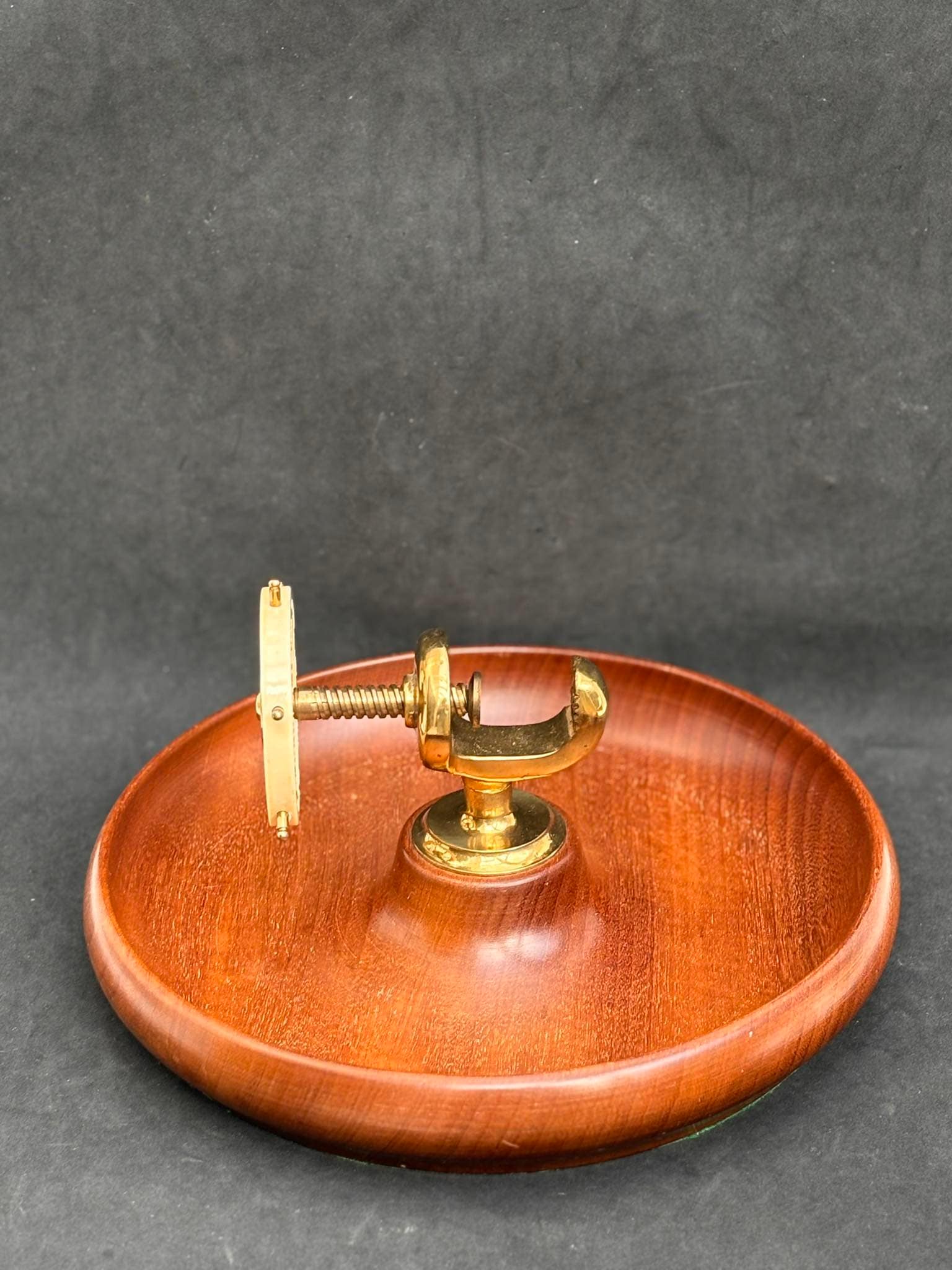 真鍮くるみ割】Brass Ships Wheel Nutcracker