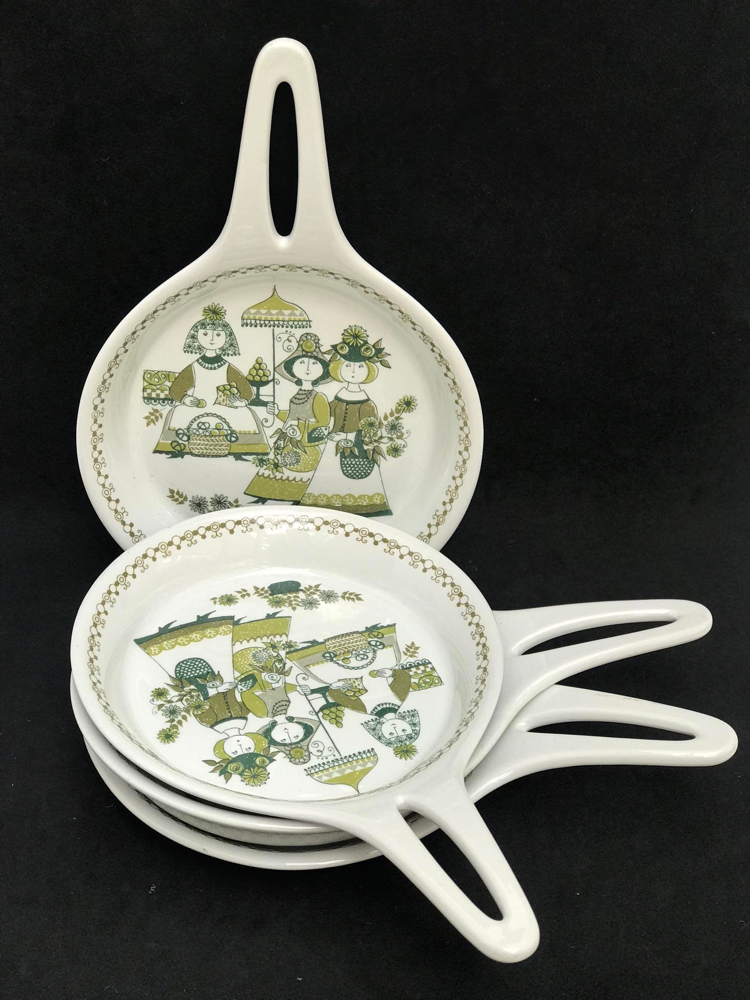 Figgjo フリントマーケットプレート（ハンドル付き）：Turi Design