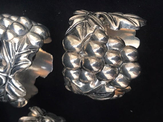 8 Ronds De Serviette Dorés En Métal - Forme Feuille Brillante, Pour Décoration De Table Mariage, Ramadan, Fêtes
