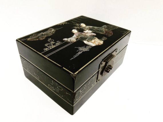 vintage asian jewelry box