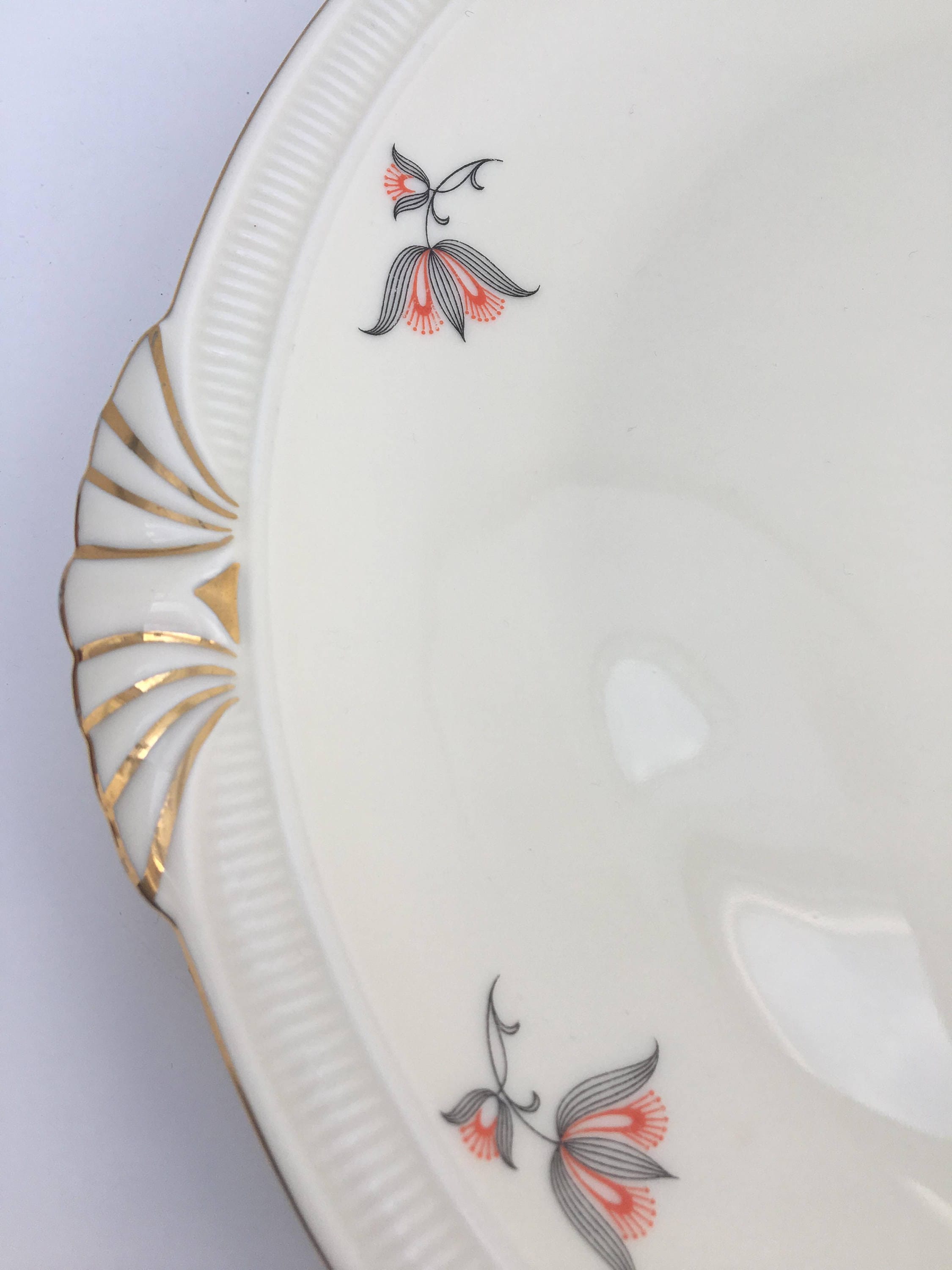 アンティークのドイツ製磁器サービングディッシュ：Zeh Scherzer & Co