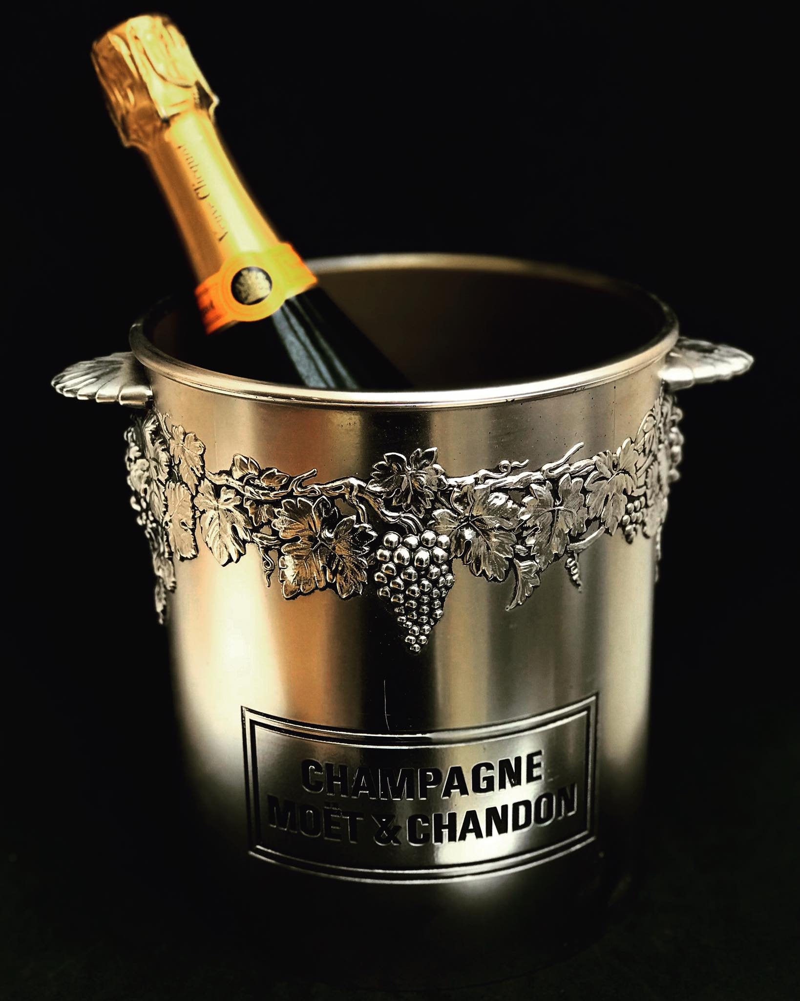 Champagne Bucket Moet Chandon Wine Cooler Made in France. -  Israel