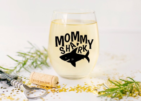 mama shark wine glass