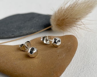 Handmade minimalist style sterling silver small triangle stud earrings