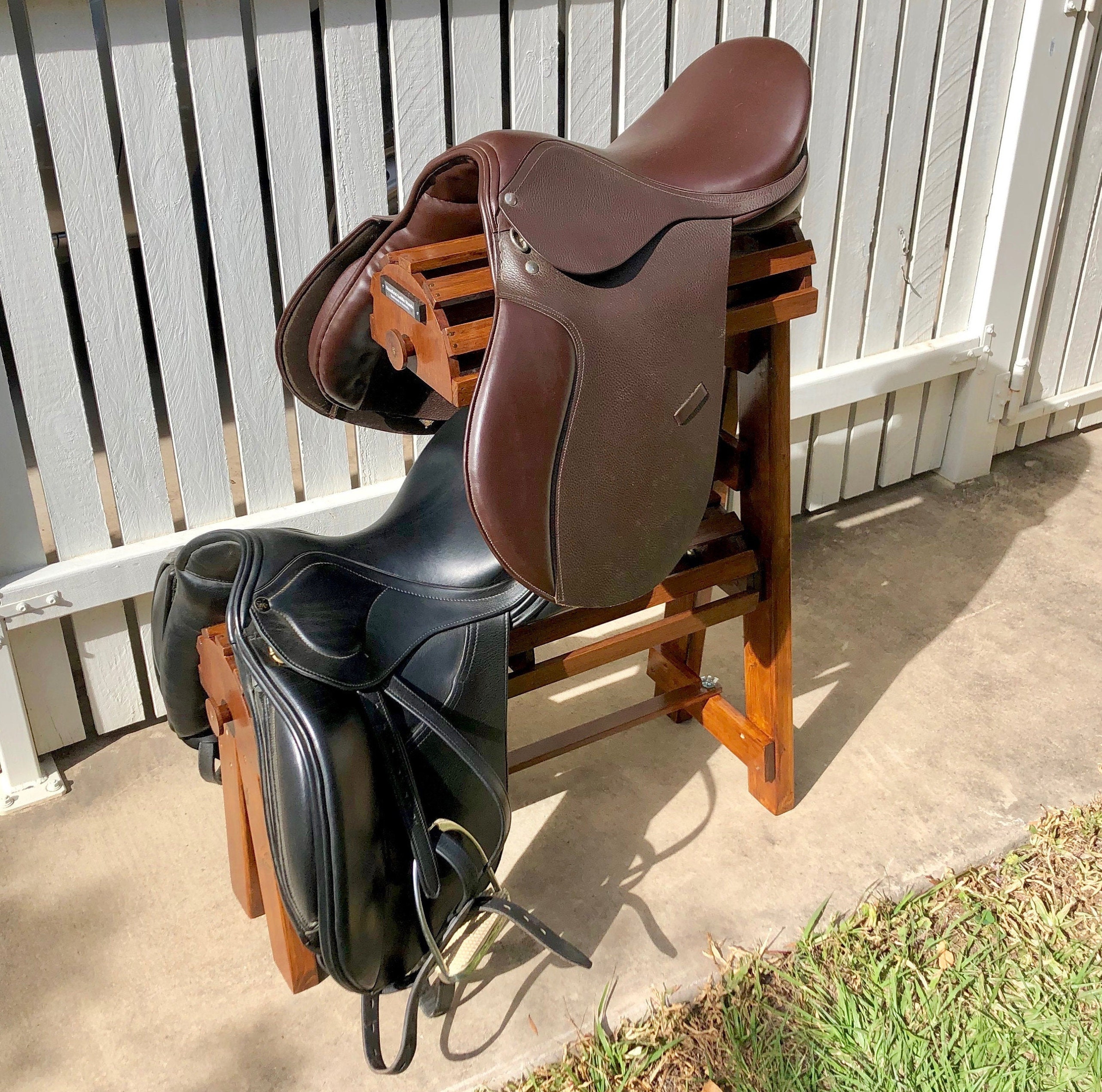 VEVOR Support de Selle Cheval Porte-selle Western et Anglais 4 Niveaux