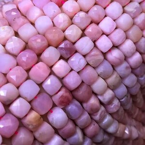 Autentico rosa naturale opale sfaccettato cubo diamante pepita sciolta perline sciolte, quadrato opale rosa circa 4mm 6mm 15 pollici