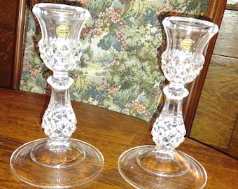 希少！ヴィンテージ クリスタルガラス キャンドルホルダー フランスアンティーク ヴィンテージ クリスタル キャンドルホルダー ペア。高さ約 4 インチ