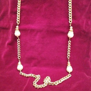 Collana a catena vintage extra lunga con perline di perle