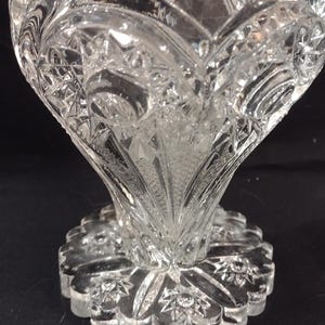 Hartvaas met ritssluiting gemaakt door Imperial Glass Company Early American Pressed Glass