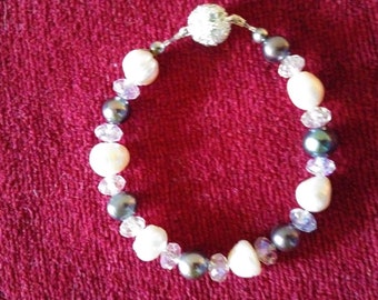 Black and White Pearl Bracelet with Crystal Accents