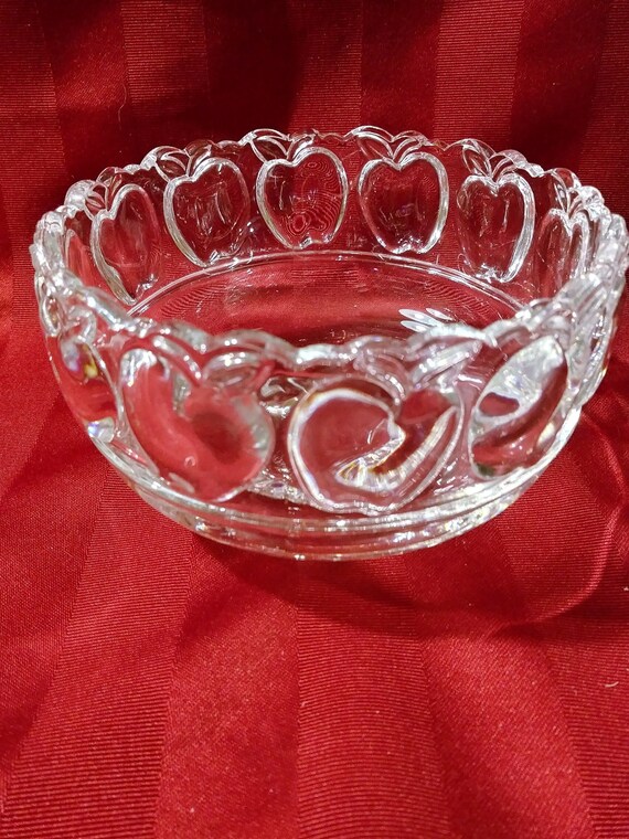 Tiffany and Company Bowl With Embossed Apples - Etsy Tiffany and Company Bowl With Embossed Apples - Etsy