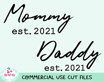 Mamá Papá Est. 2021 SVG: Archivos de corte para anuncio de embarazo
