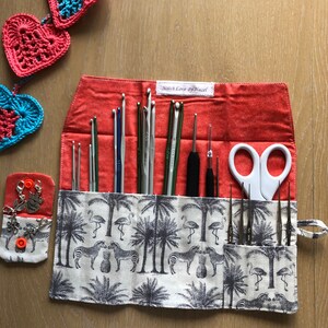 Interchangeable/double pointed knitting needle/crochet hook case.