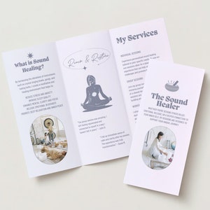 Puede incluir: Un folleto de tres pliegues con un esquema de color morado y blanco. El folleto anuncia servicios de sanación por sonido. La parte delantera del folleto tiene una estrella y las palabras "What is Sound Healing?" El interior del folleto tiene una imagen de una persona meditando y las palabras "Rina & Ristine". La parte posterior del folleto tiene las palabras "My Services" y "The Sound Healer".