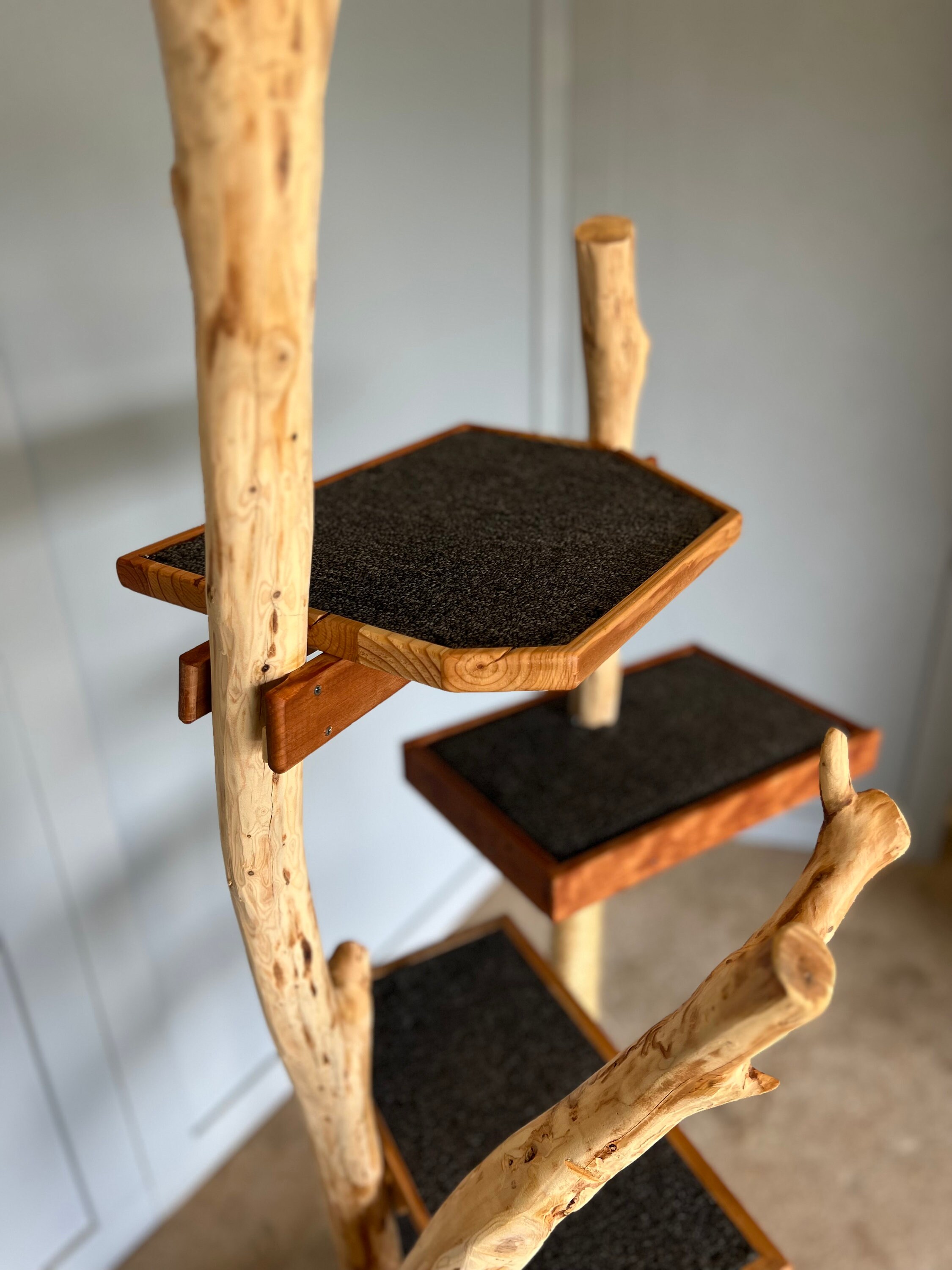 Live Edge Cat Tree Tower Cat Condo, Wooden Cat Tree Cat Lover Gift Cat