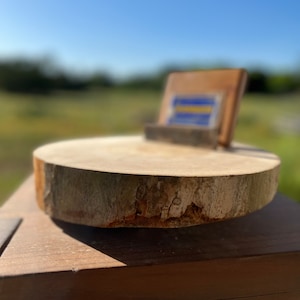 Wood Slice- uneven bottom. Decor. Photography.