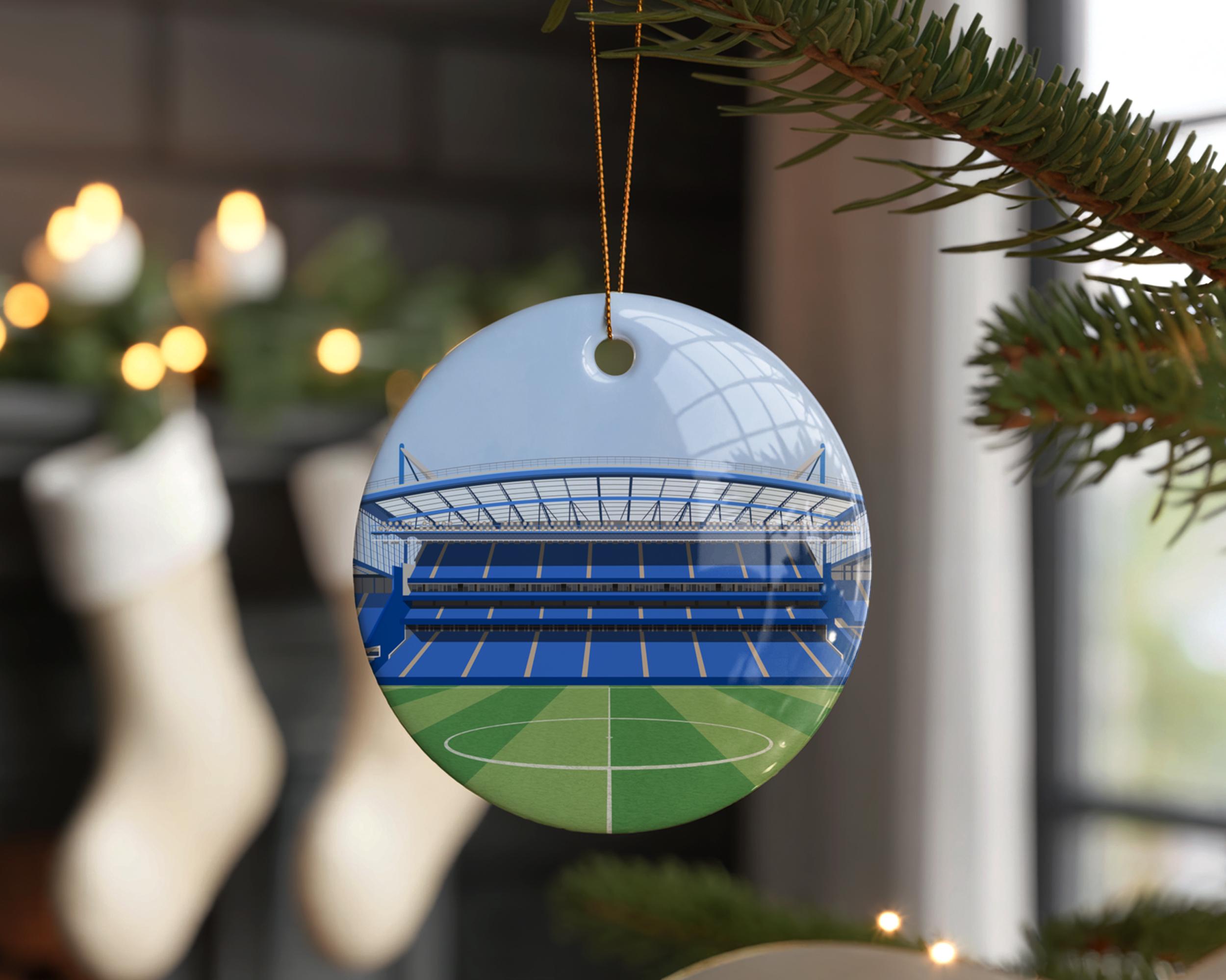 チェルシーFCファンのクリスマスツリーオーナメント、スタンフォード