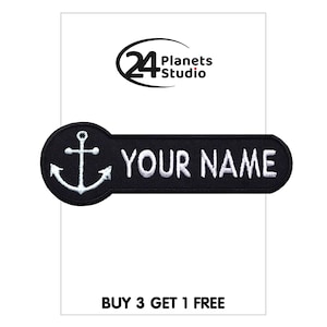 Puede incluir: Parche de hierro bordado en blanco y negro con un ancla y el texto "YOUR NAME".