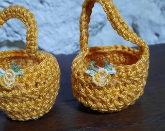 Little Easter baskets