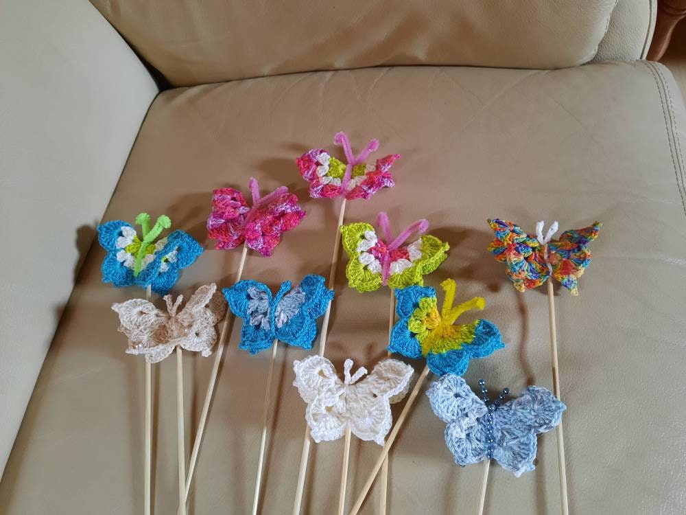 Papillons Pique Fleurs Au Crochet