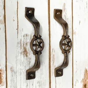 2 Drawer Pulls Barn Door Kitchen Decor Farmhouse Decor Home Decor Drawer Knobs Rustic Decor Knobs Shabby Chic Vintage Western Texas Star