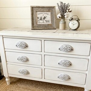 Set di 6 maniglie per cassetti in ghisa bianca, lunghe 10 cm, stile shabby chic/farmhouse, set di ferramenta vintage.