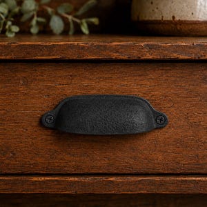 Tirador de mini taza de boticario de hierro fundido negro de 7,6 cm (3 pulgadas), tirador pequeño para cajones de manualidades.