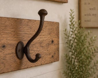 Braun Gusseisen Kleiderhaken 5 ”hoch, rustikale Wandhaken, Bauernhaus Eingangsbereich Mudroom Handtuchhaken