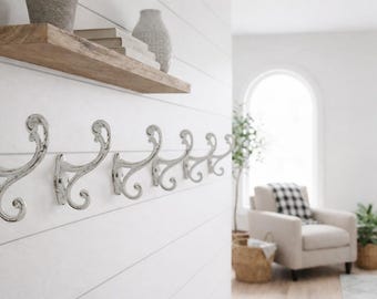 6 białych żeliwnych wieszaków na ubrania, wieszaki ścienne w stylu rustykalnym, rustykalne wieszaki na ręczniki i szlafroki, zestaw haczyków do przedpokoju, 4,75” – wytrzymały hak