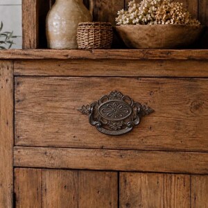 Poignée de tiroir ovale de style antique en fonte brune, 18 cm, poignée de commode ornée, quincaillerie de meuble rustique