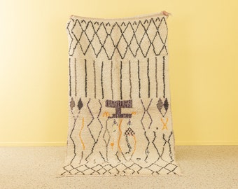 Vintage Azilal, Berber rug, 130 x 230