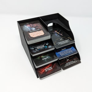 Portacartas Nemesis para el juego de mesa - Portacartas Nemesis Lockdown para el juego de mesa - ¡Ahorra espacio! Cartas con o sin funda