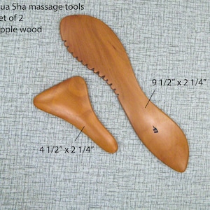 Set of 2 Gua Sha Massage Wooden Tool, Small,Medium Scraper with Teeth, Massage for Face, Neck, Body, Hands and Fingers, Thighs and Legs