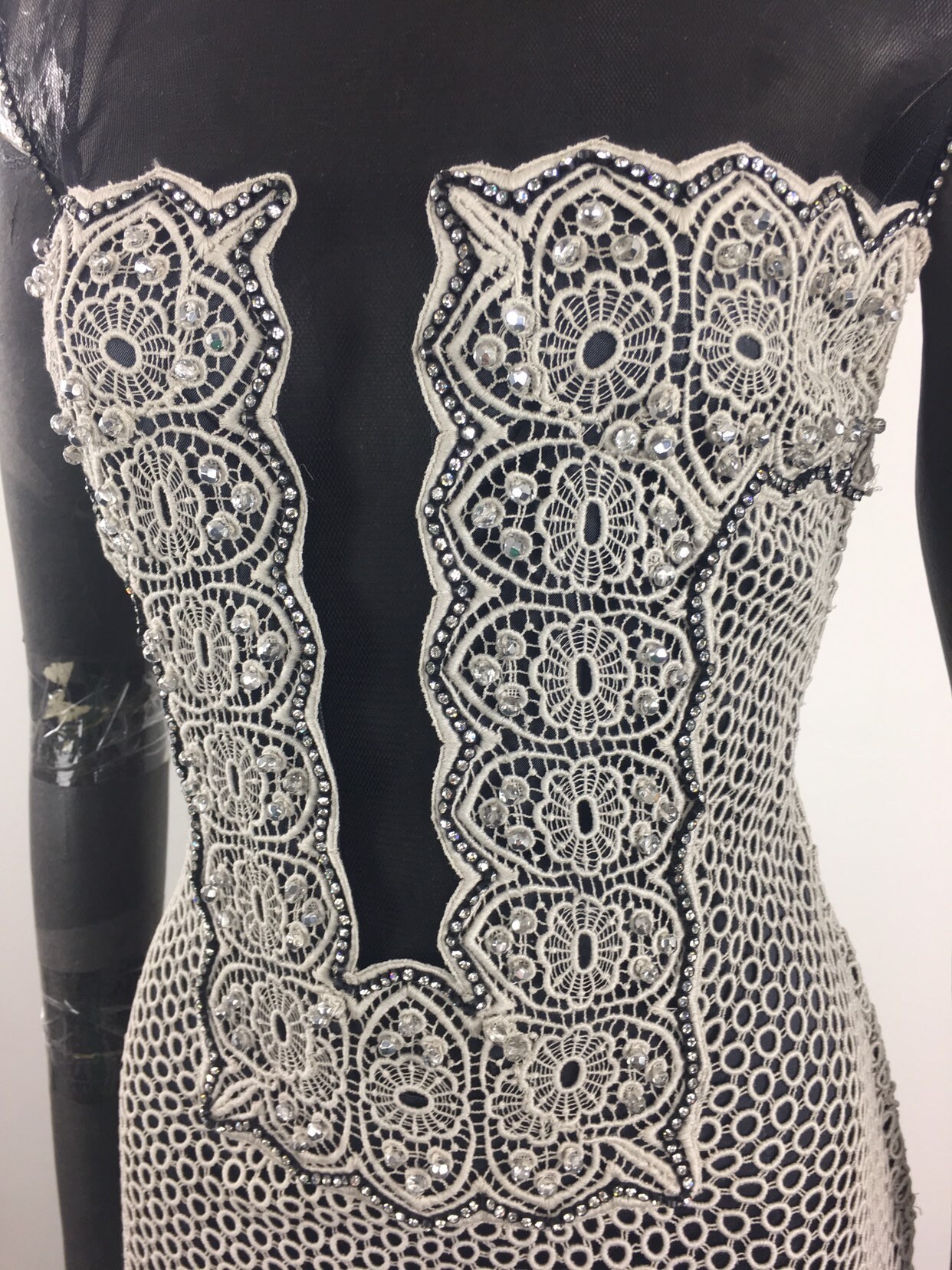 Long, Elegant, Evening Dress Italian Size 40/42 Tulle, Macramè and